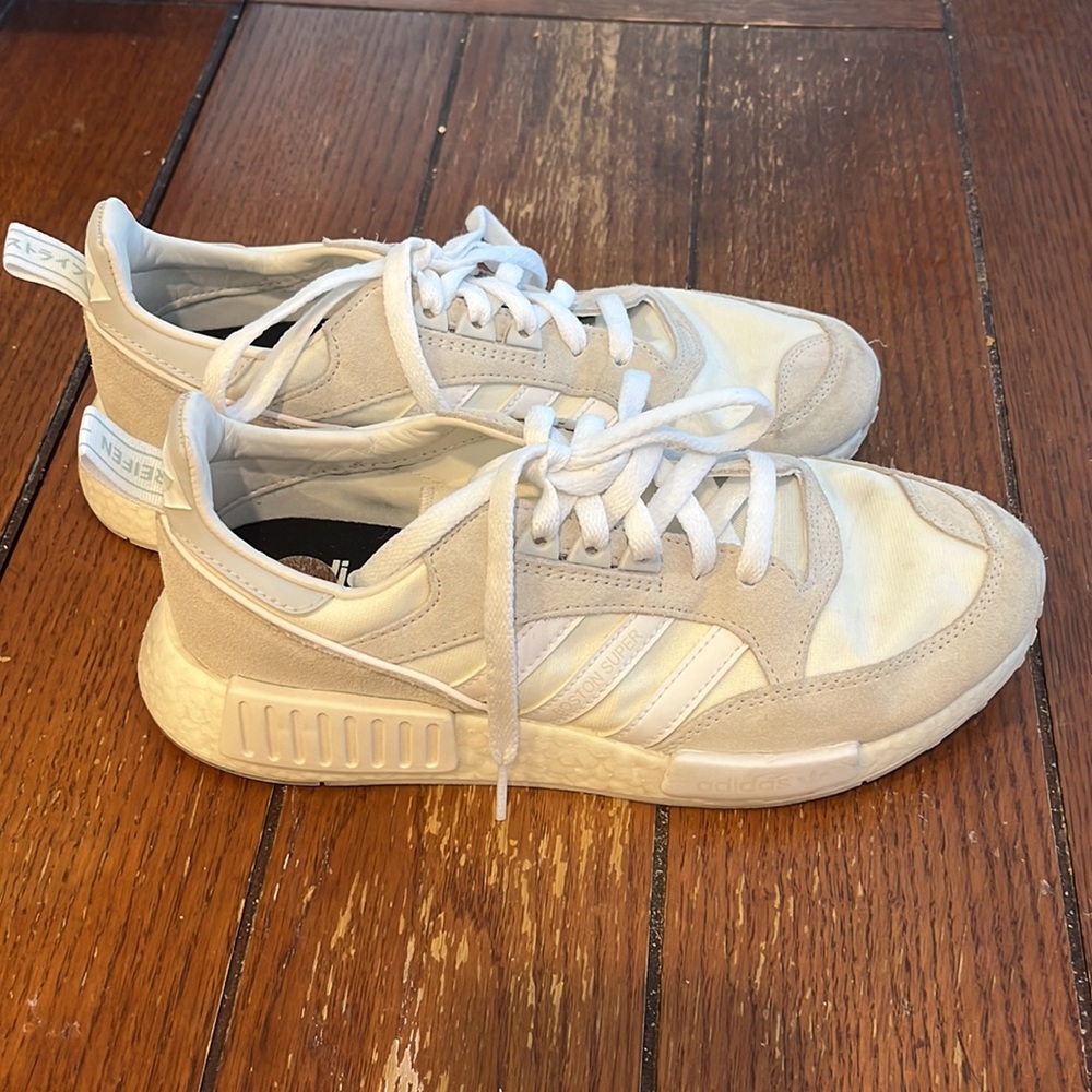 Mens Adidas Boston Super Tennis Size 8